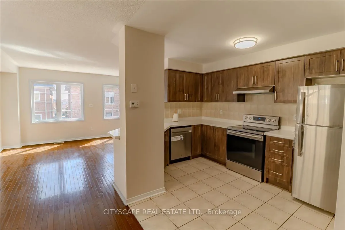 3950 Erin Centre Boulevard, #42