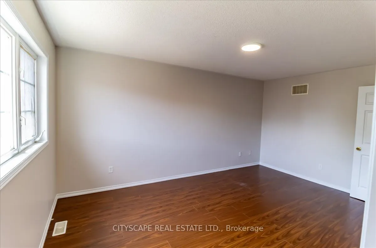 3950 Erin Centre Boulevard, #42