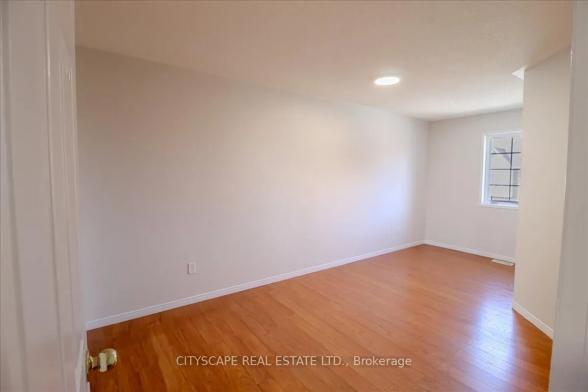 3950 Erin Centre Boulevard, #42