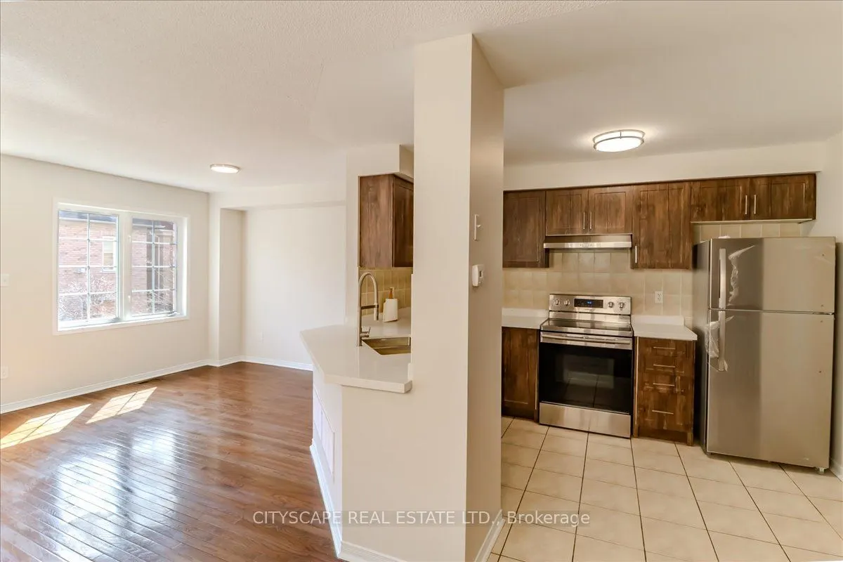 3950 Erin Centre Boulevard, #42