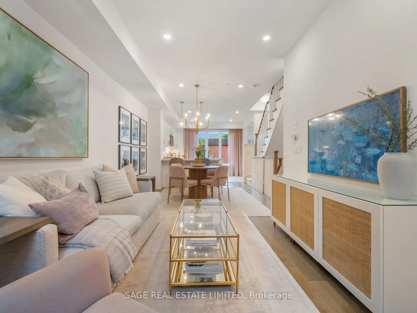 80 Eastwood Park Gardens, #4