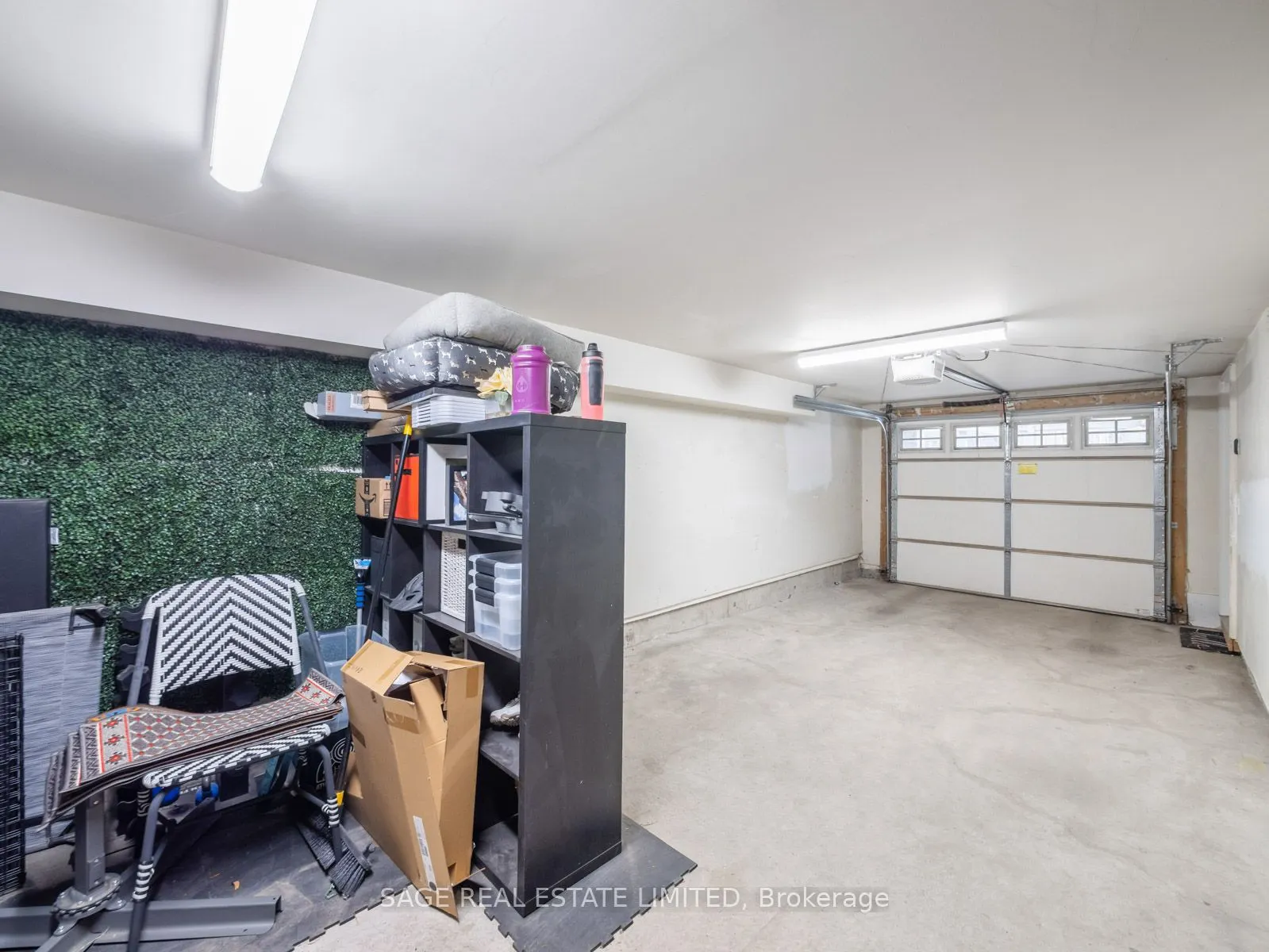 80 Eastwood Park Gardens, #4
