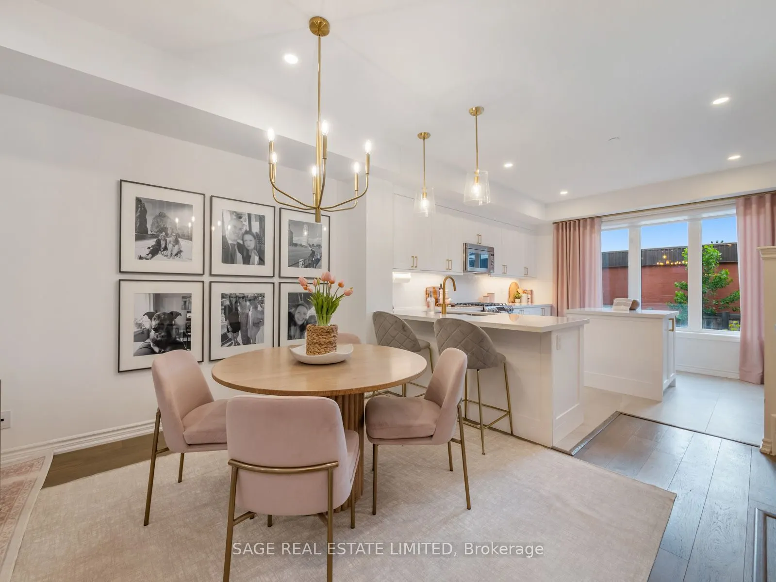 80 Eastwood Park Gardens, #4