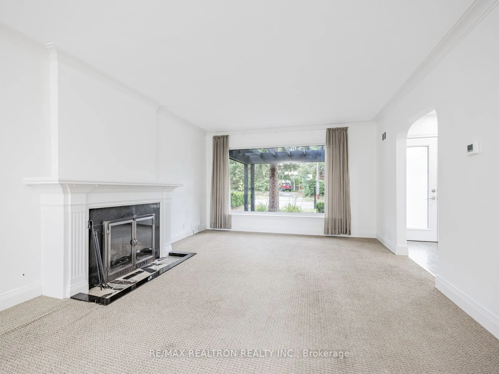 252 Ellis Avenue