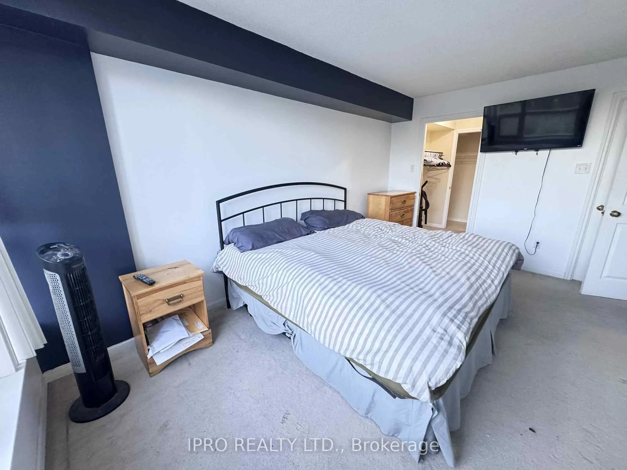 12 Laurelcrest Street, #311