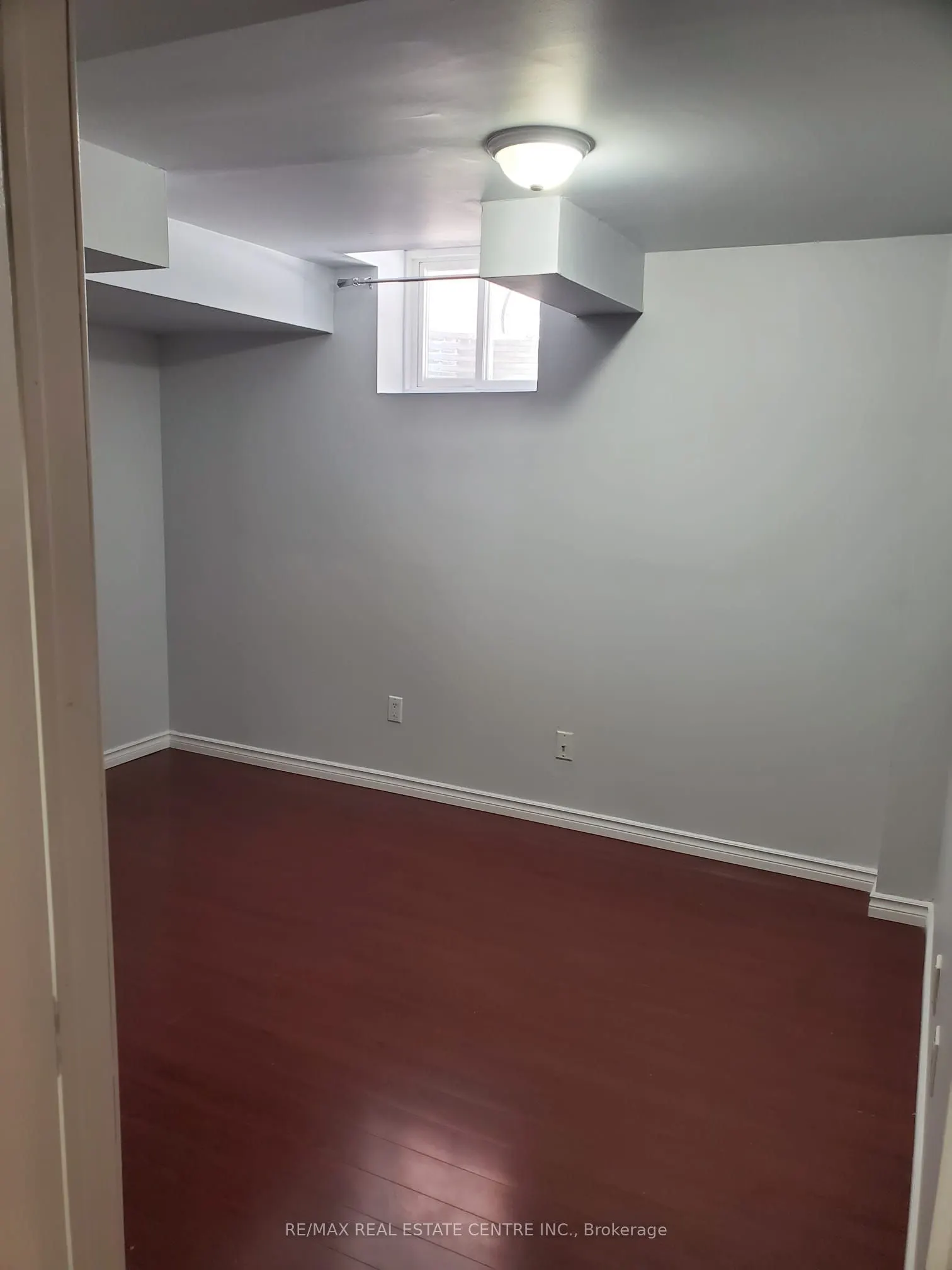 42 Ridgemore Crescent