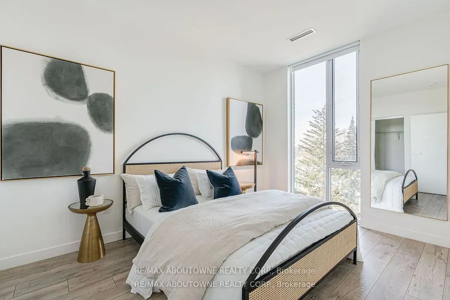 125 Bronte Road, #A01203