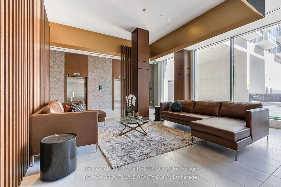 125 Bronte Road, #A01203