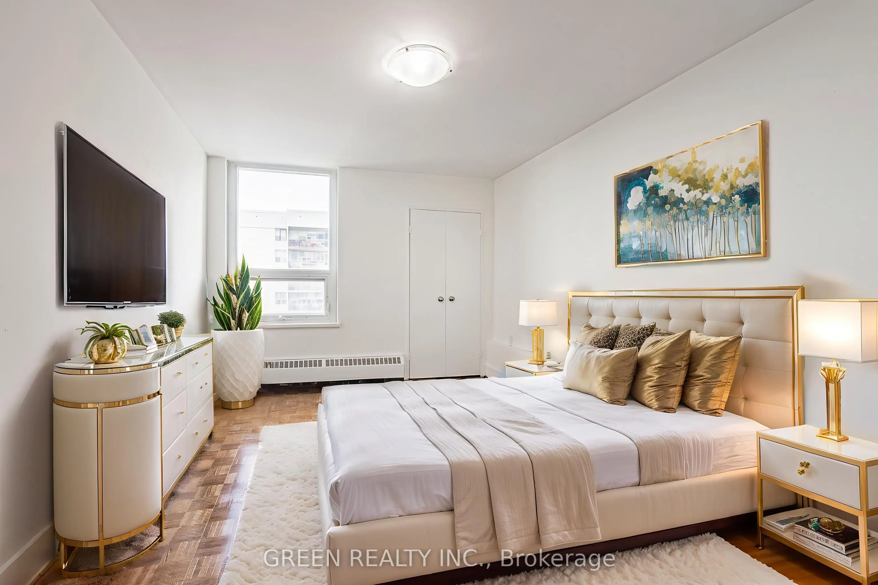 370 Ridelle Avenue, #2106
