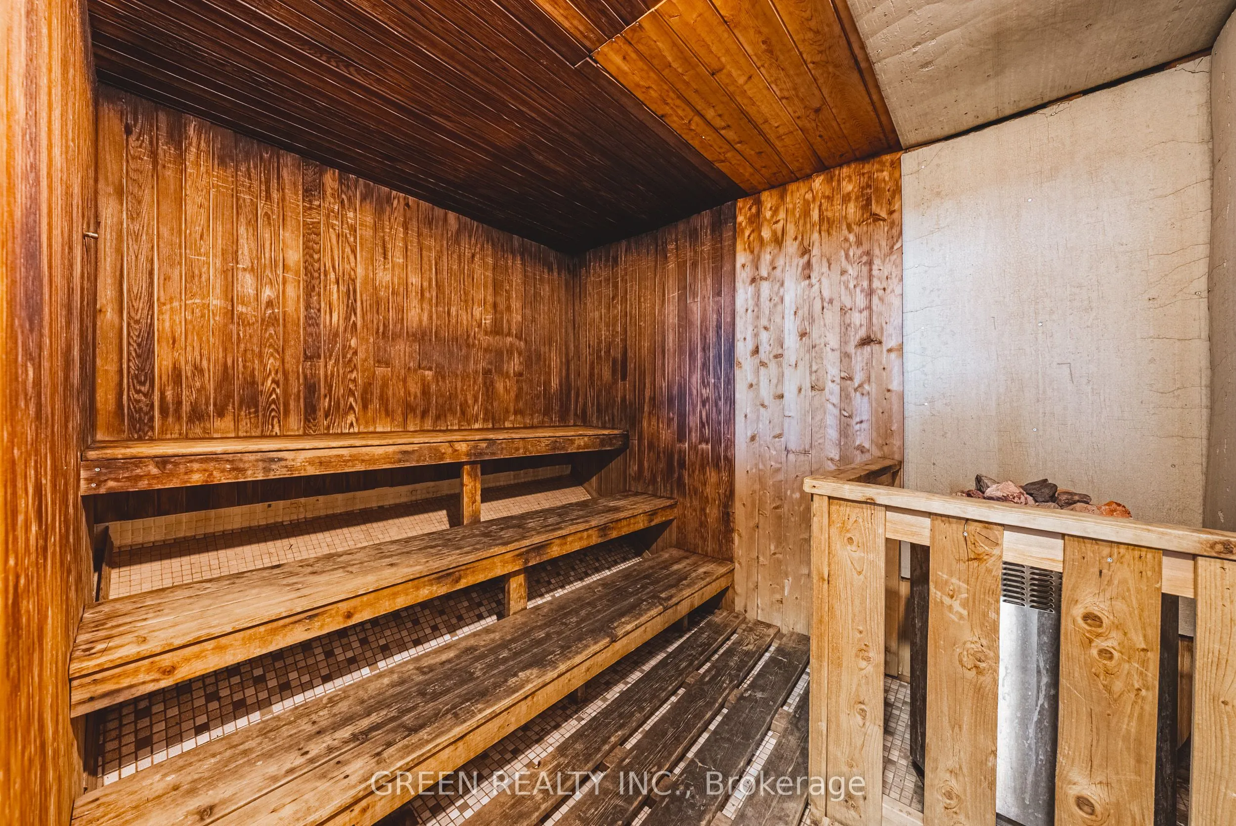 370 Ridelle Avenue, #2106