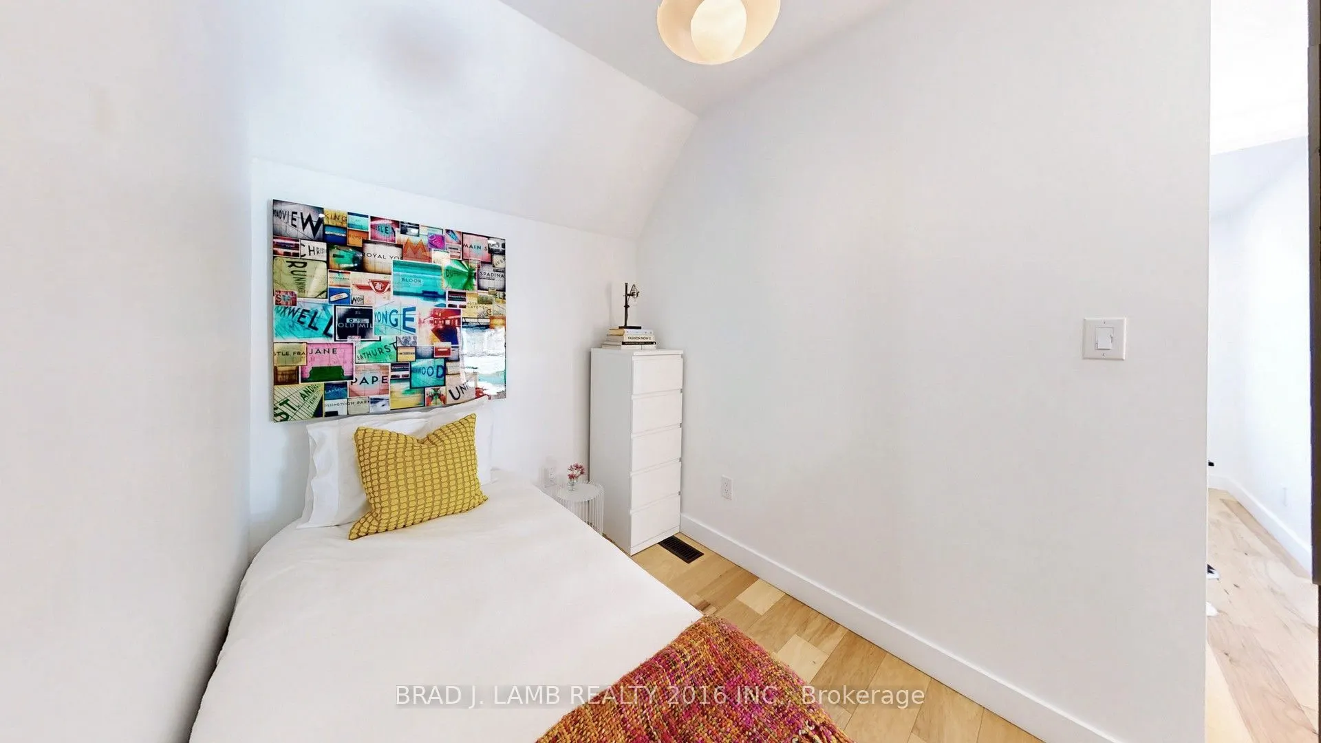 4 Manchester Avenue