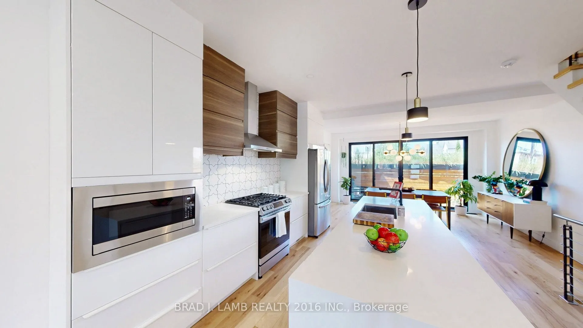 4 Manchester Avenue