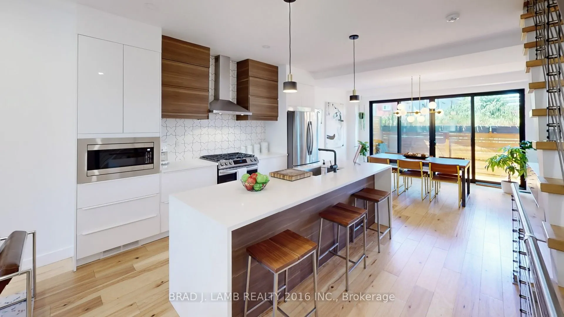 4 Manchester Avenue