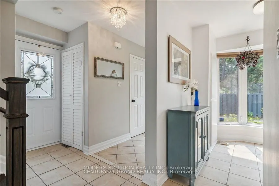 59 Kenninghall Boulevard, #33