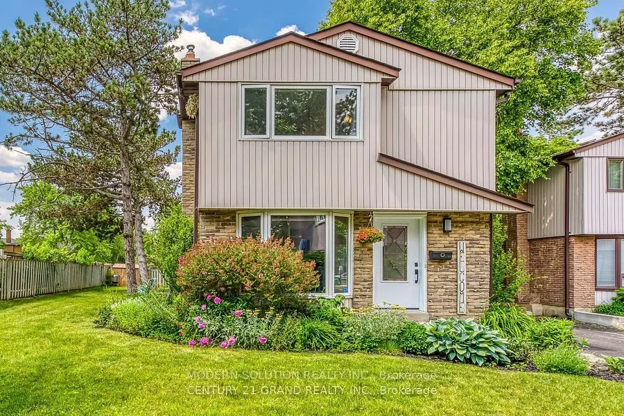 59 Kenninghall Boulevard, #33