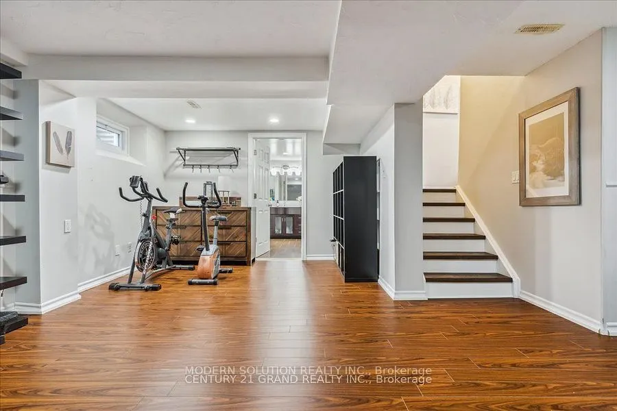 59 Kenninghall Boulevard, #33