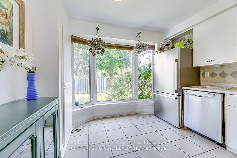 59 Kenninghall Boulevard, #33