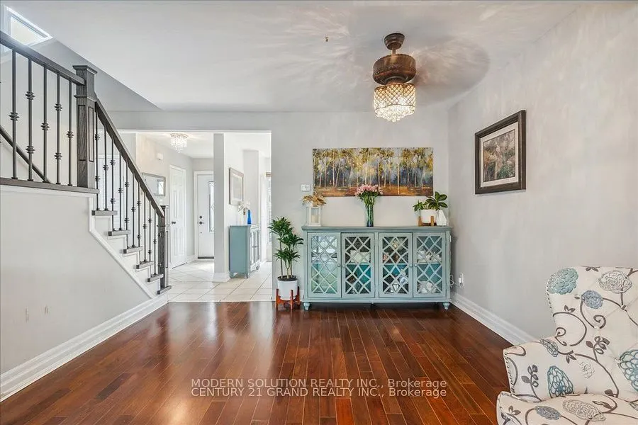 59 Kenninghall Boulevard, #33
