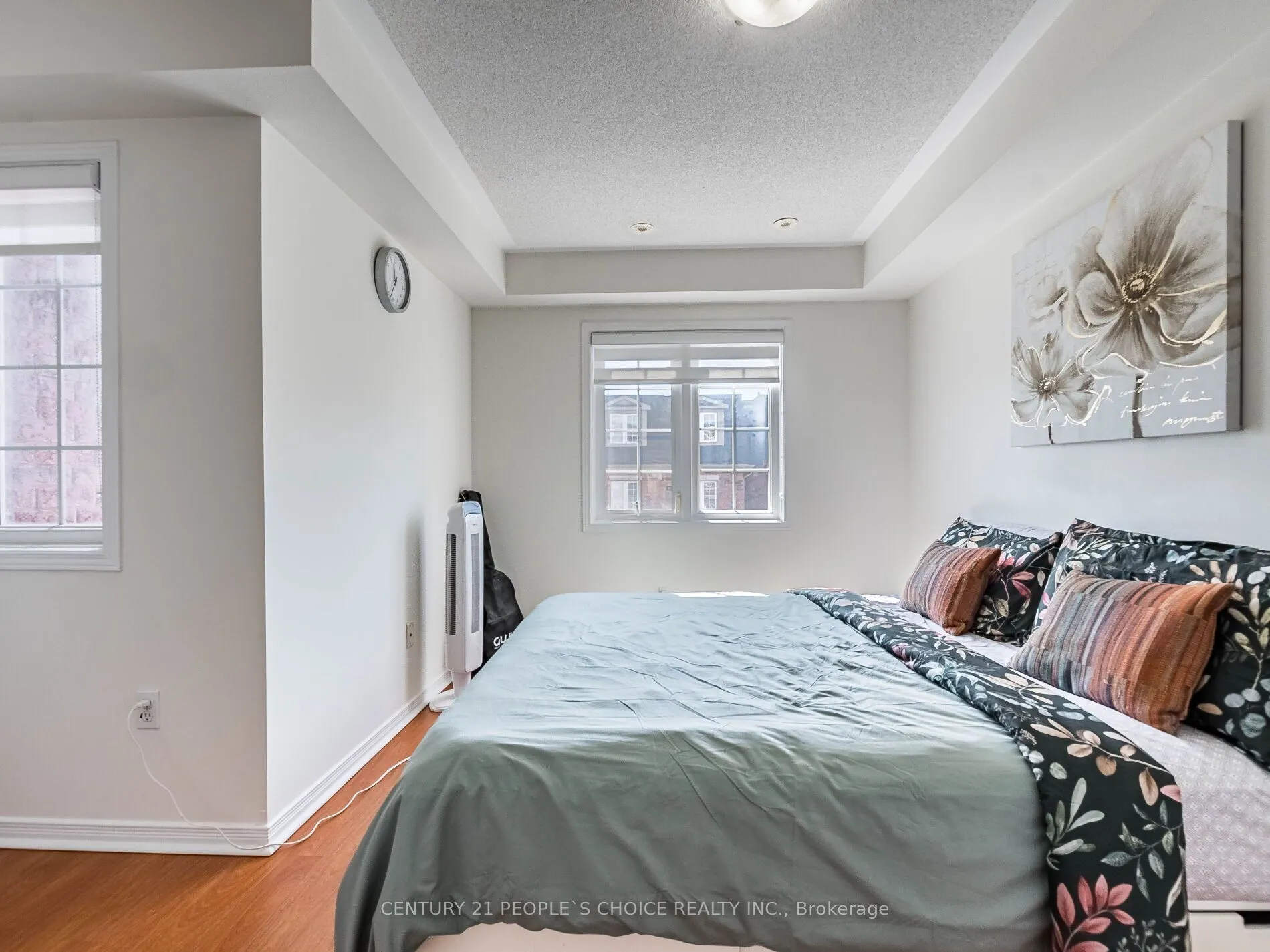 435 Hensall Circle, #29