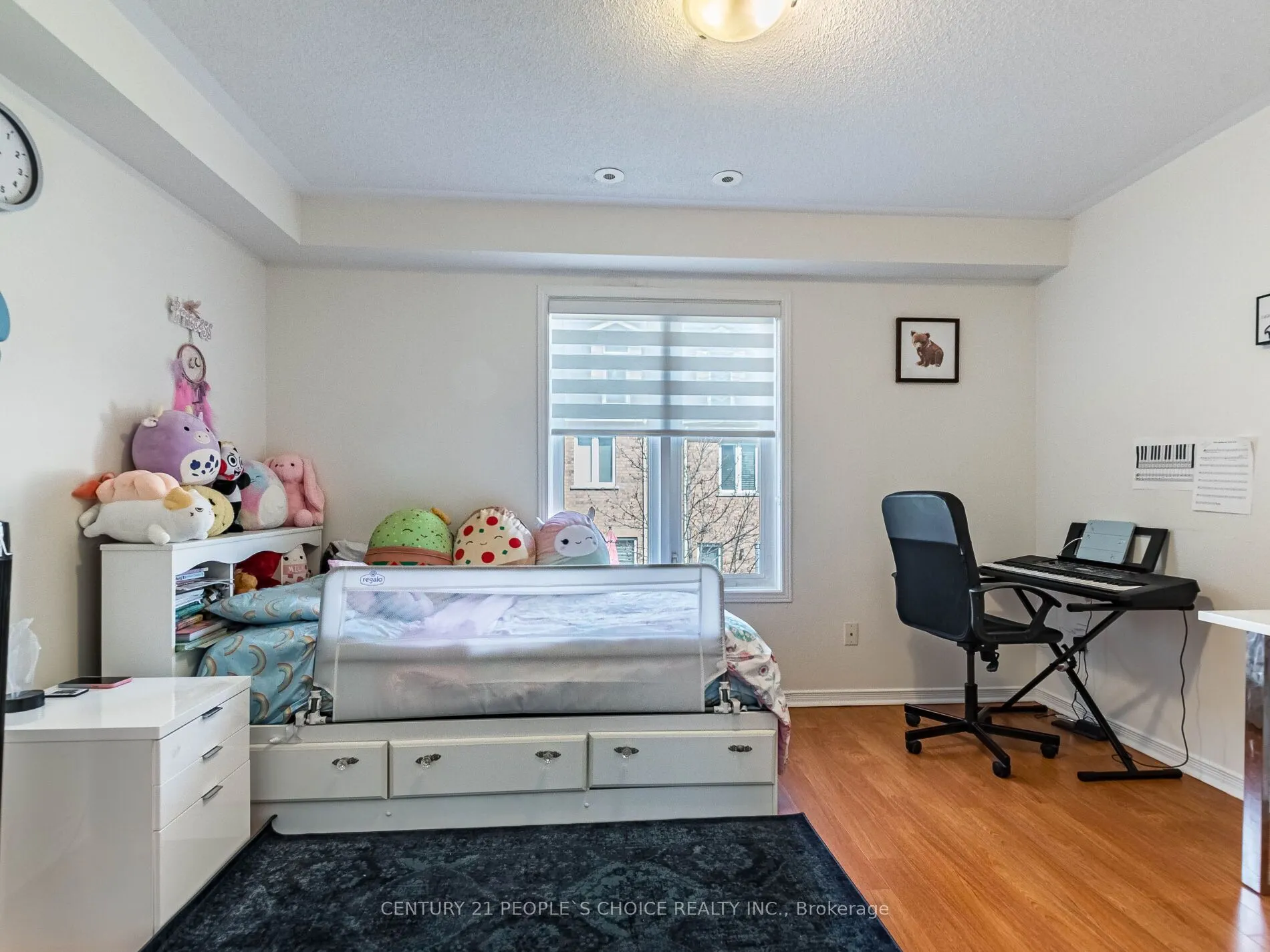 435 Hensall Circle, #29