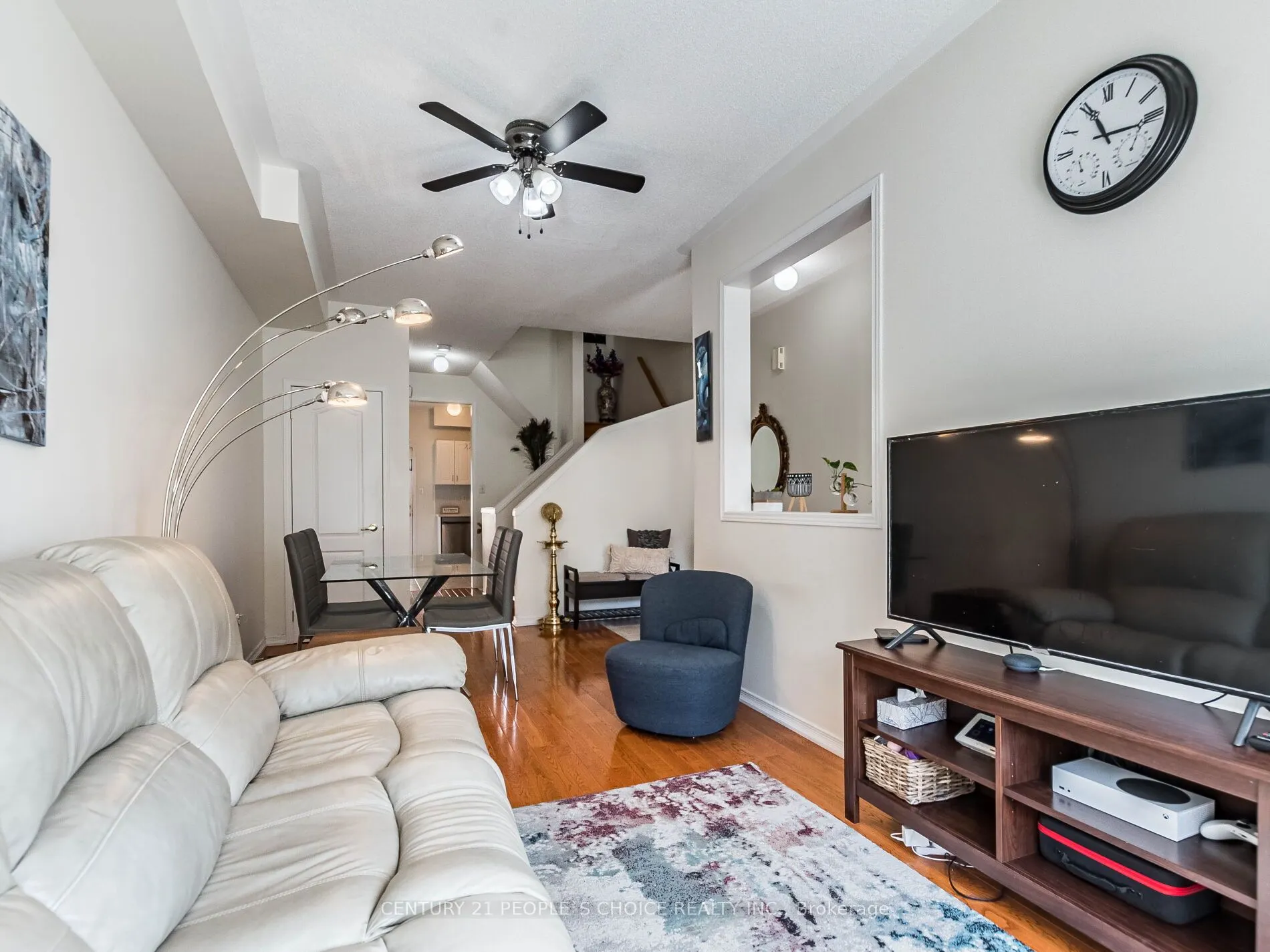 435 Hensall Circle, #29