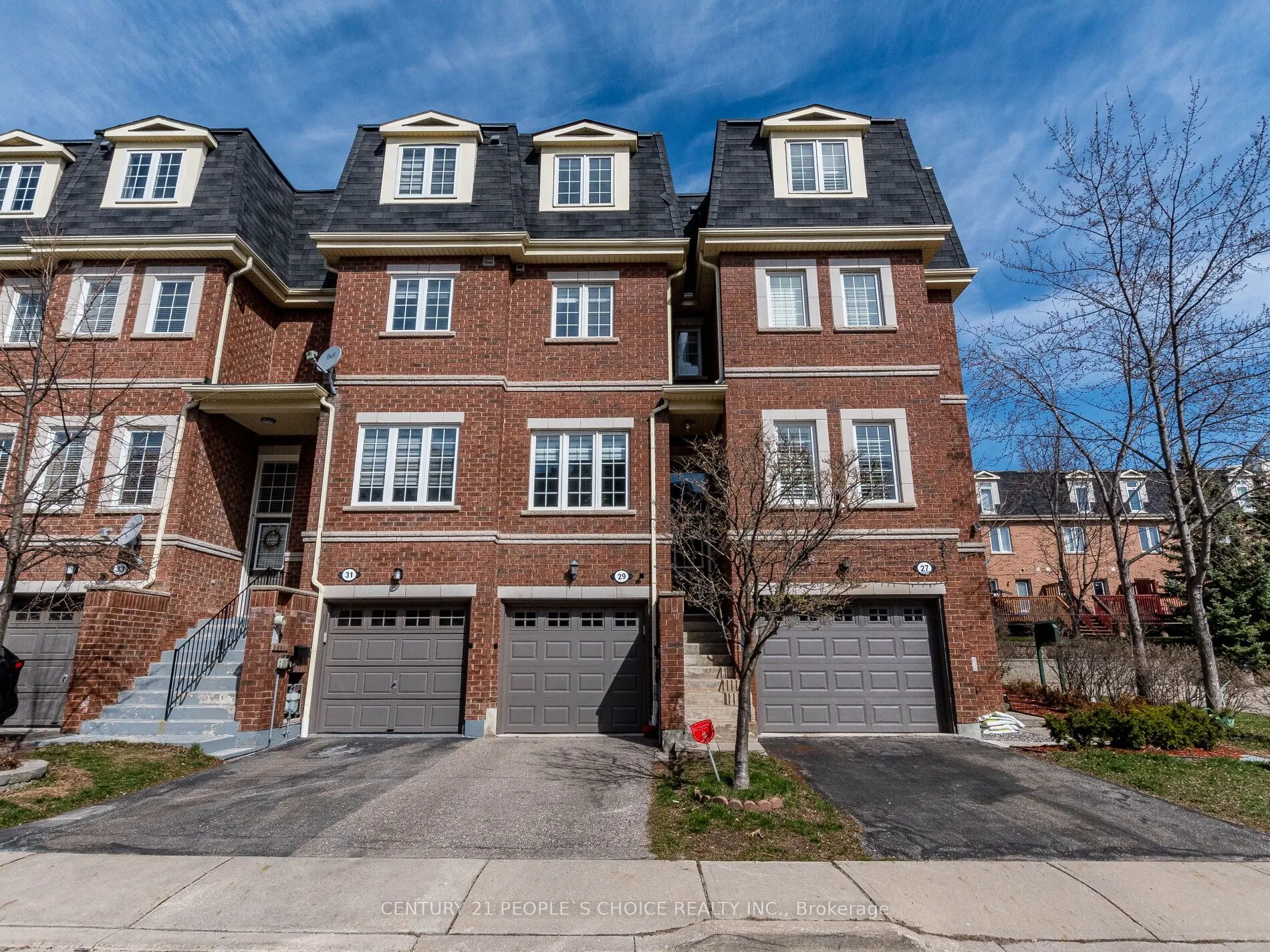 435 Hensall Circle, #29