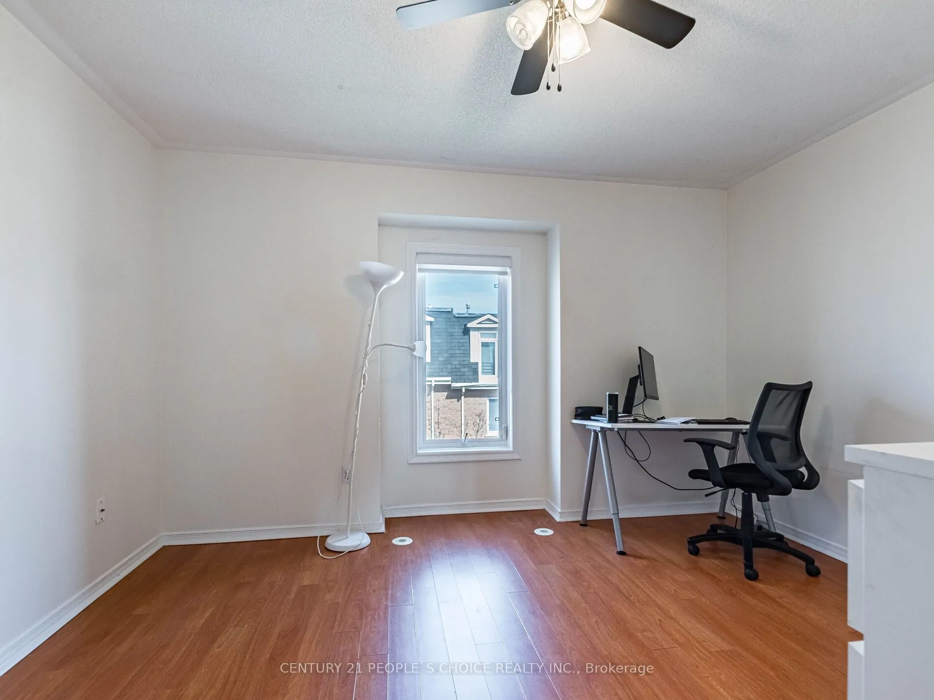 435 Hensall Circle, #29