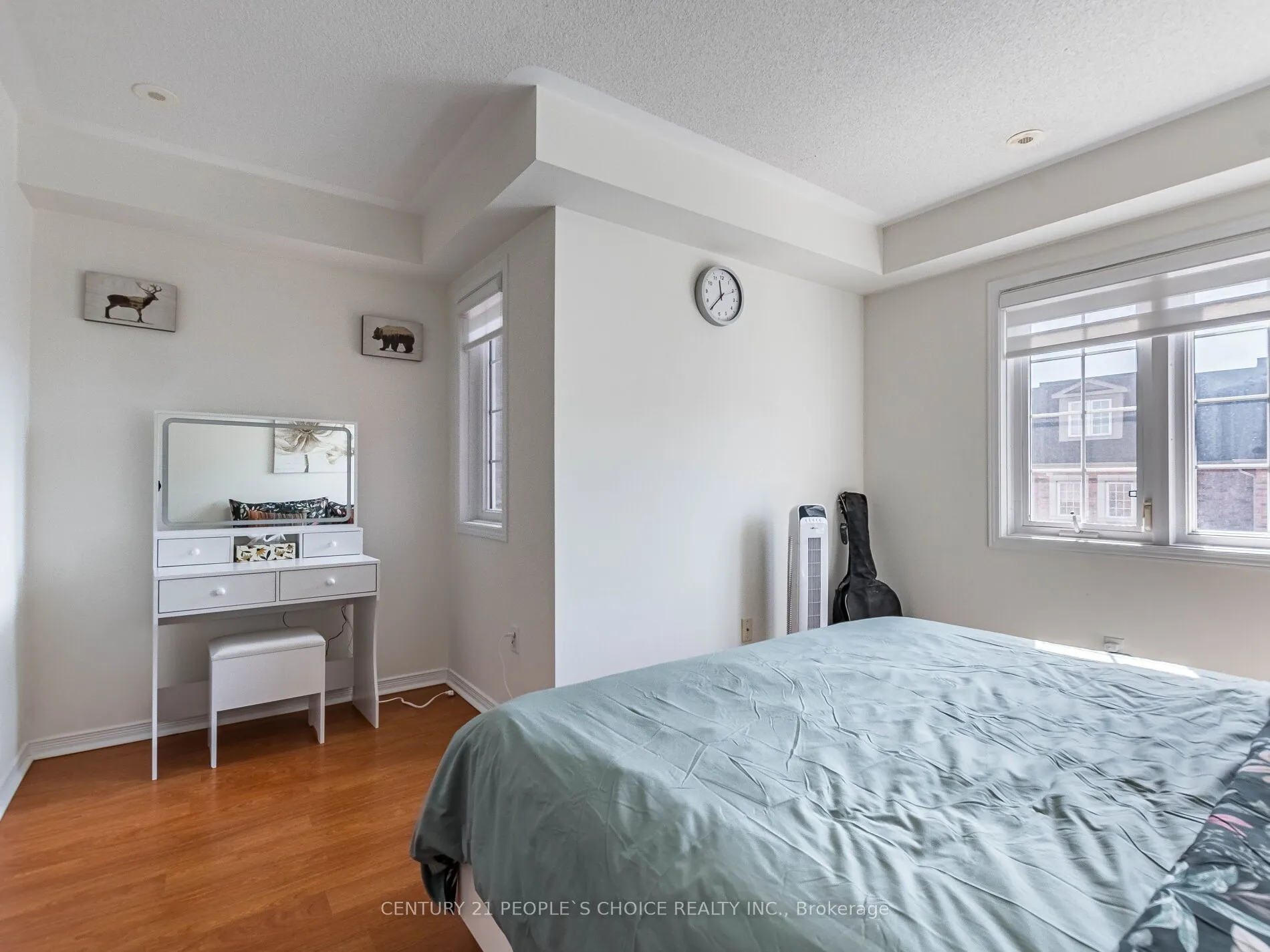 435 Hensall Circle, #29