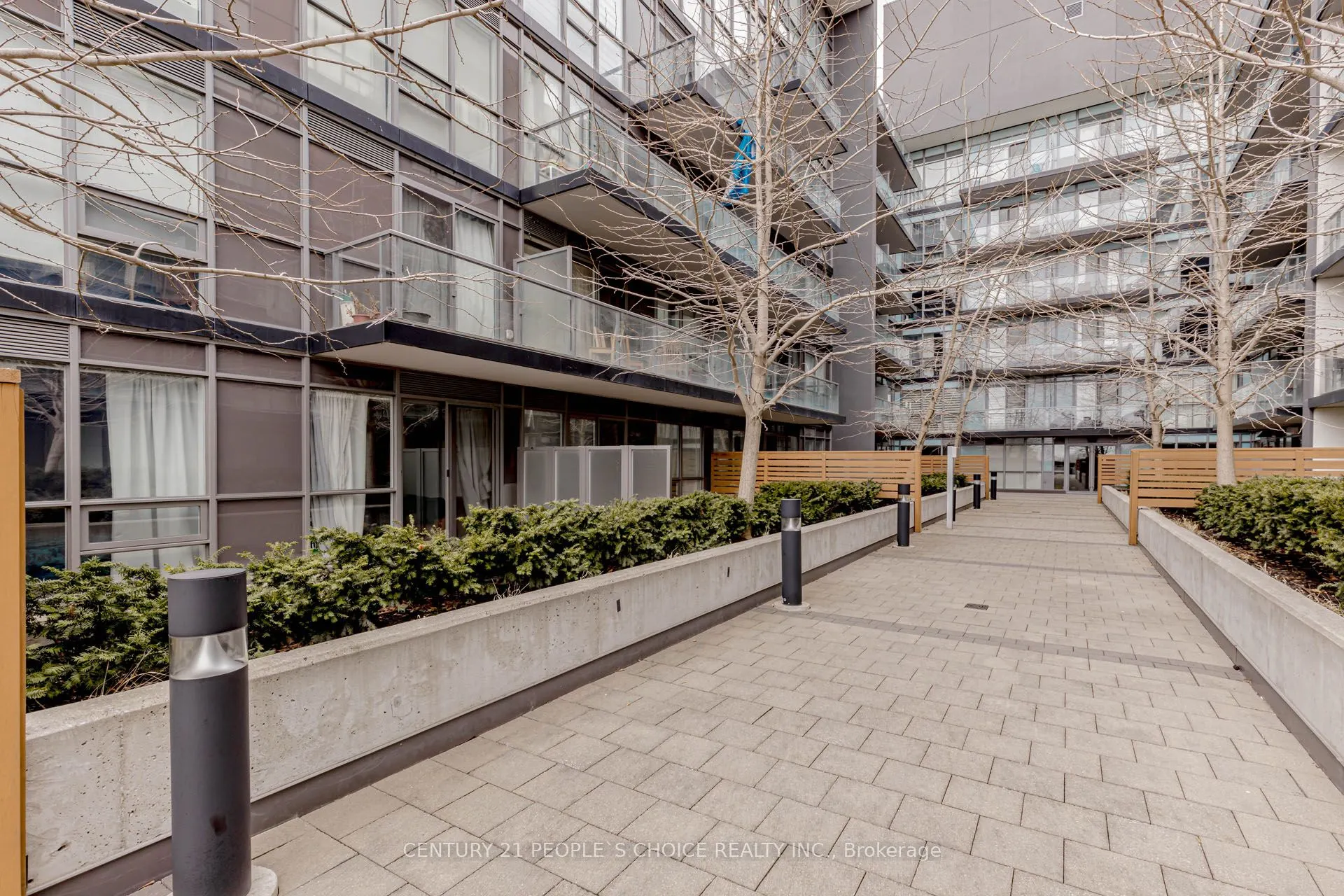 15 James Finlay Way, #628