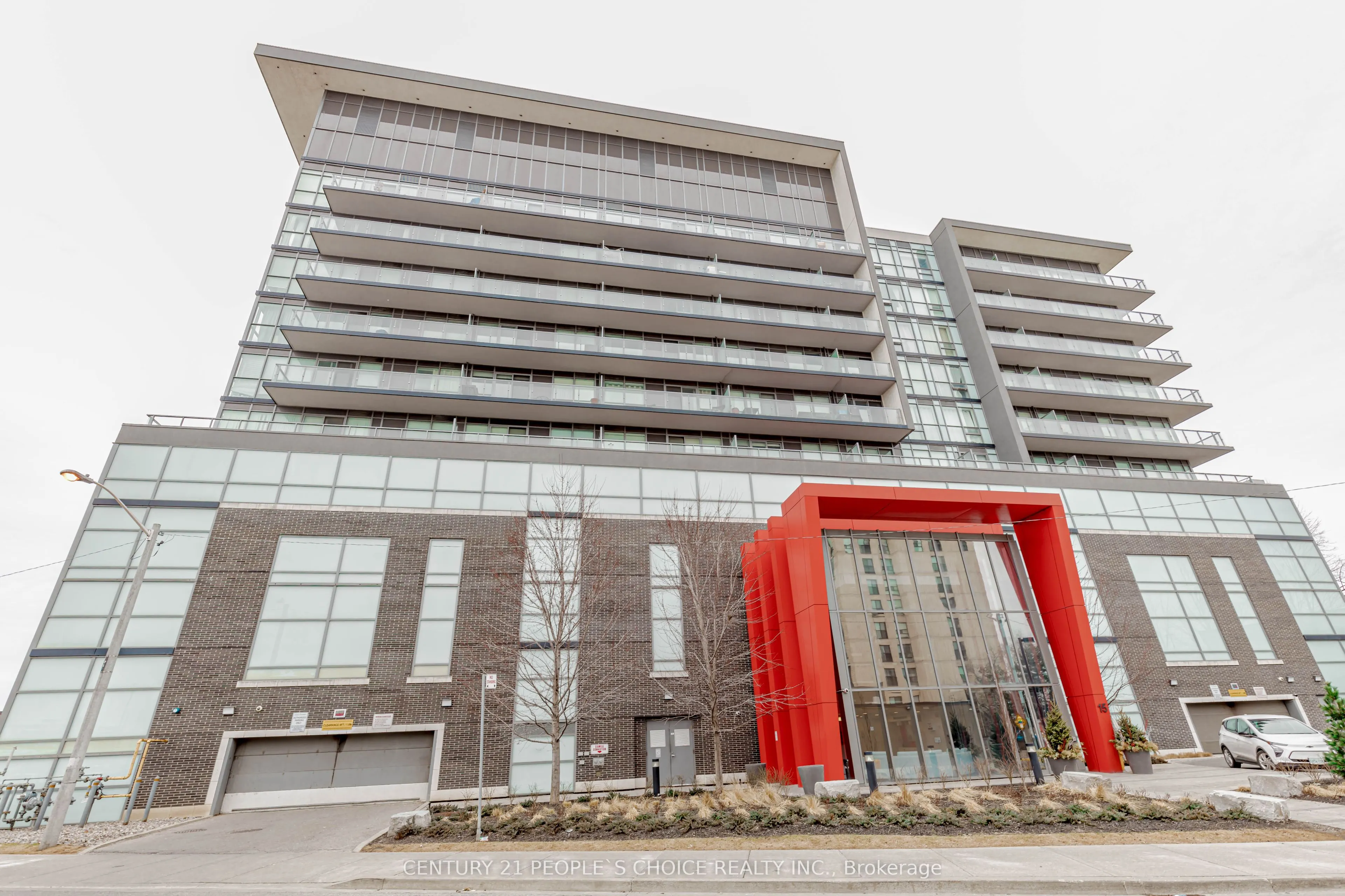 15 James Finlay Way, #628