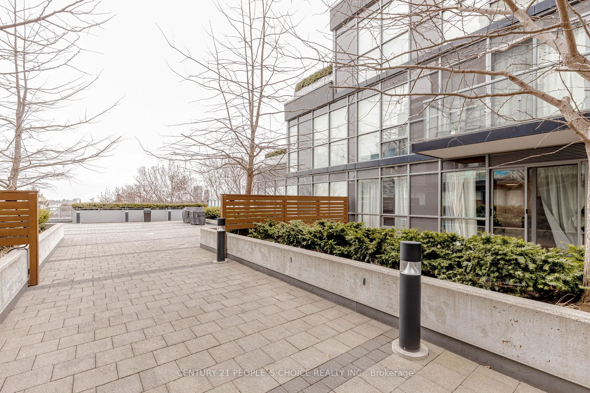 15 James Finlay Way, #628