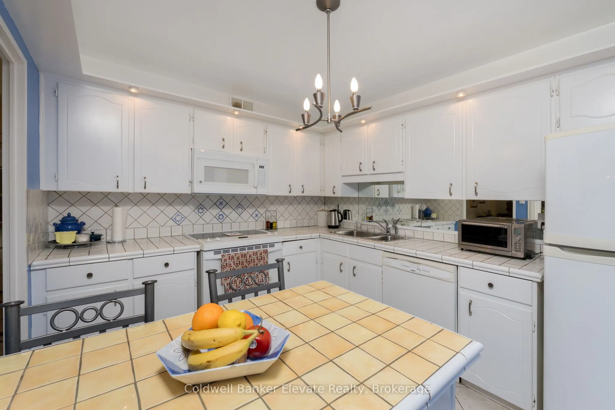 1400 Dixie Road, #807