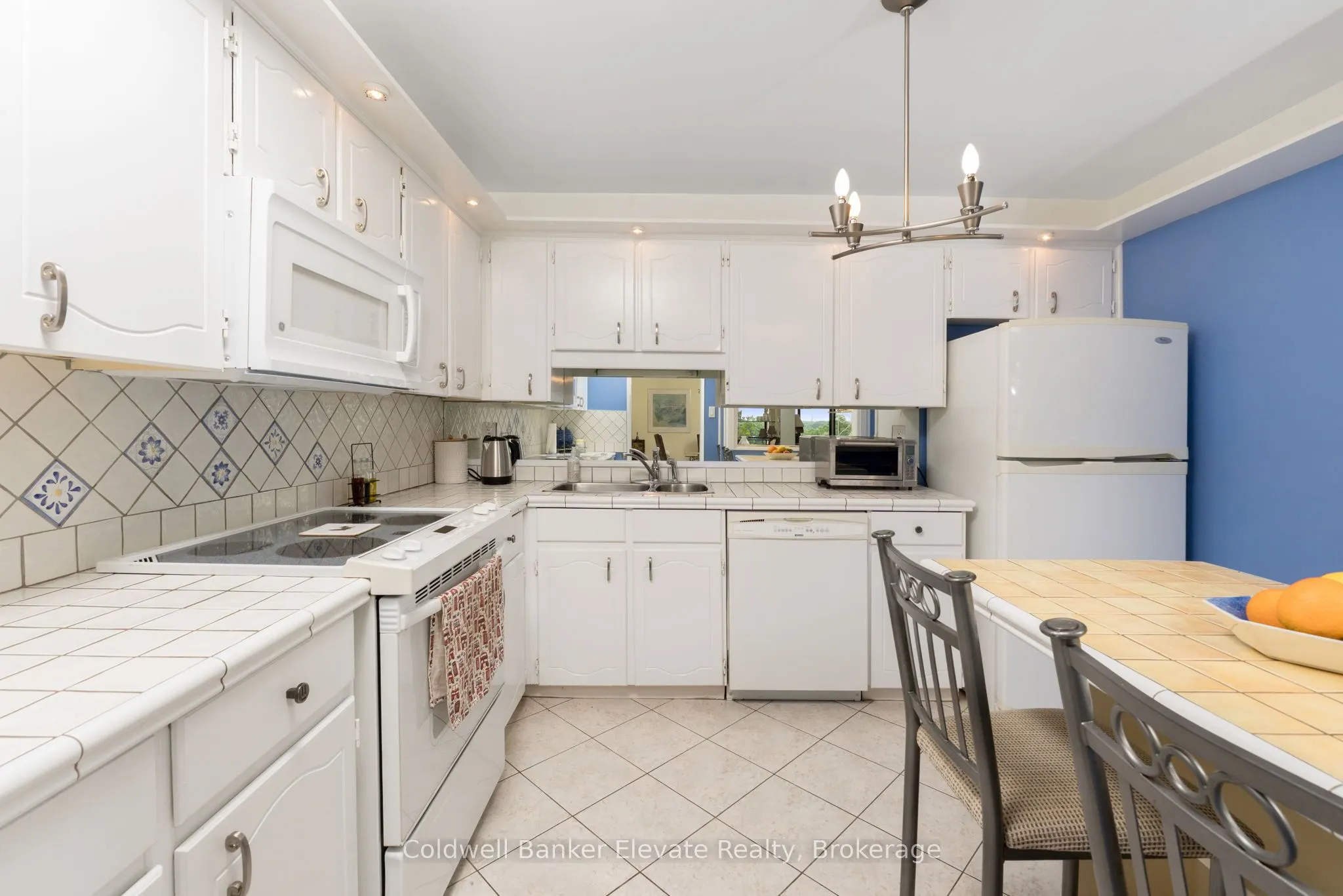 1400 Dixie Road, #807