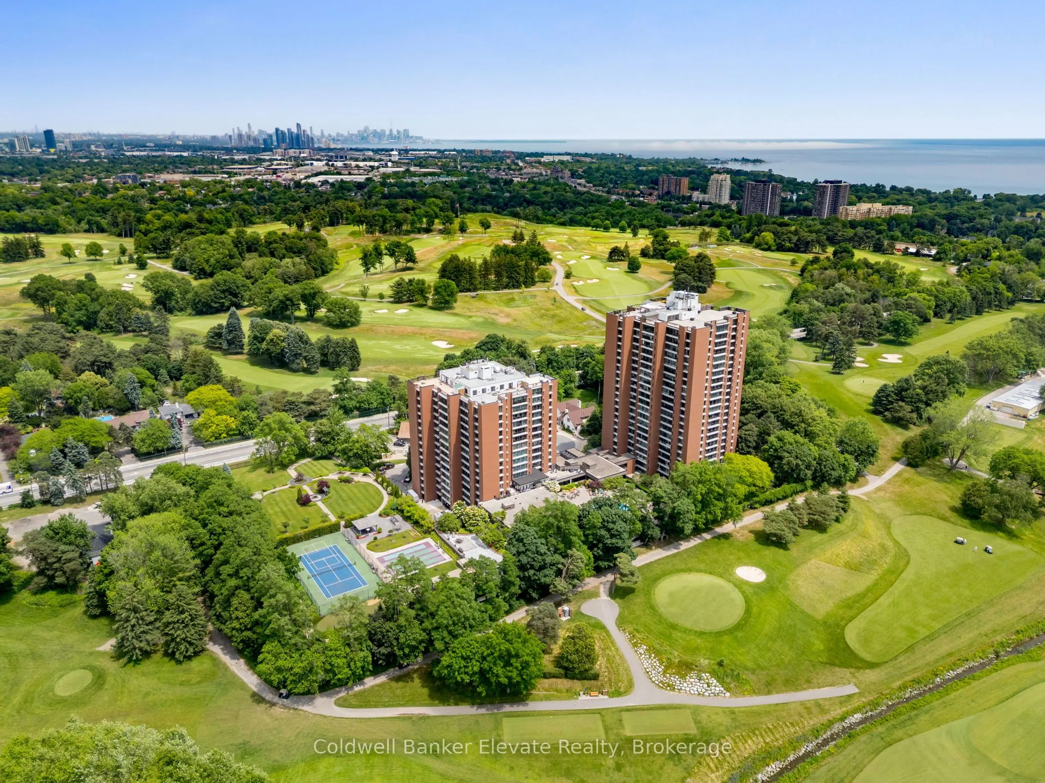 1400 Dixie Road, #807