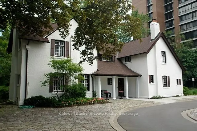 1400 Dixie Road, #807