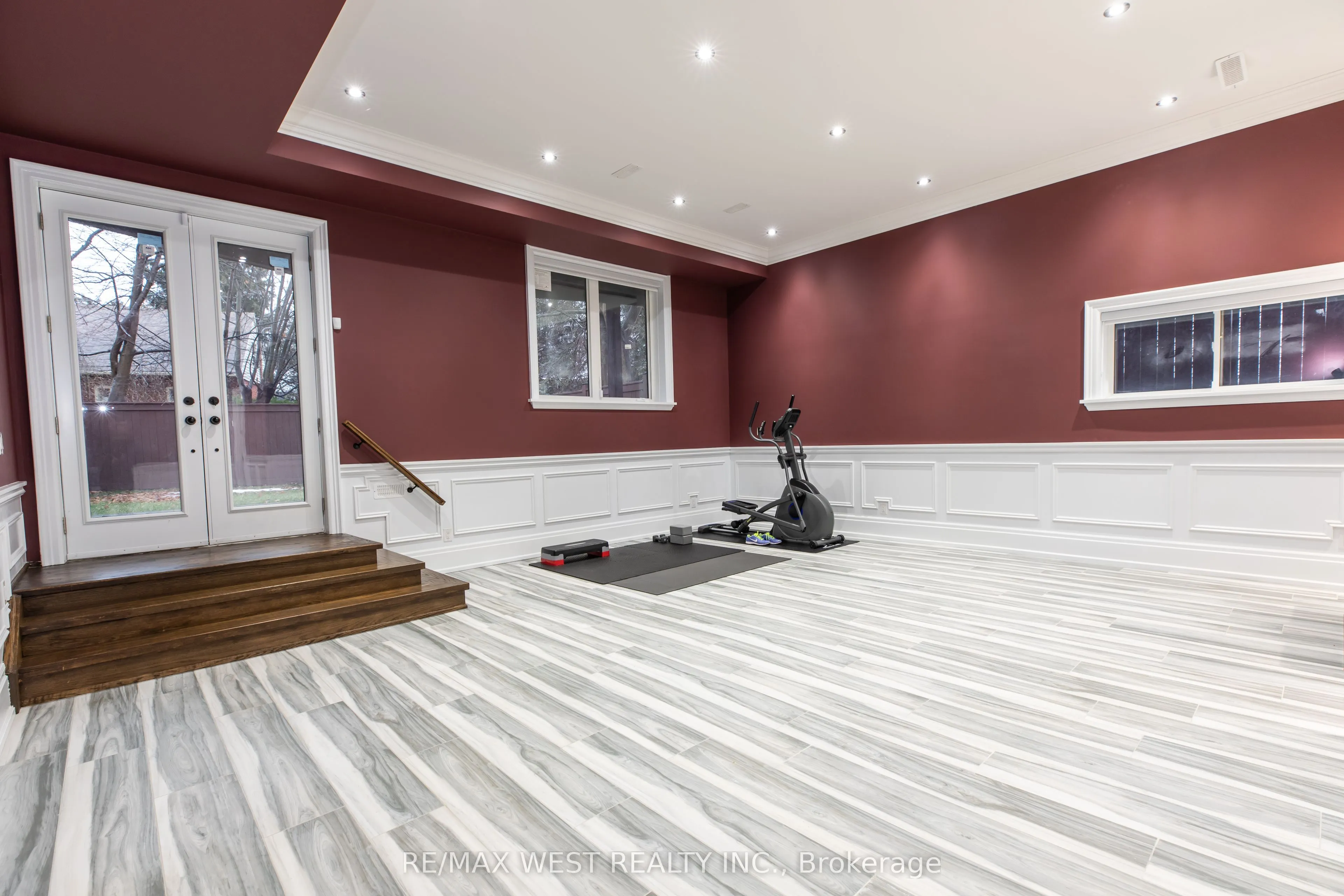 91B Park Street W