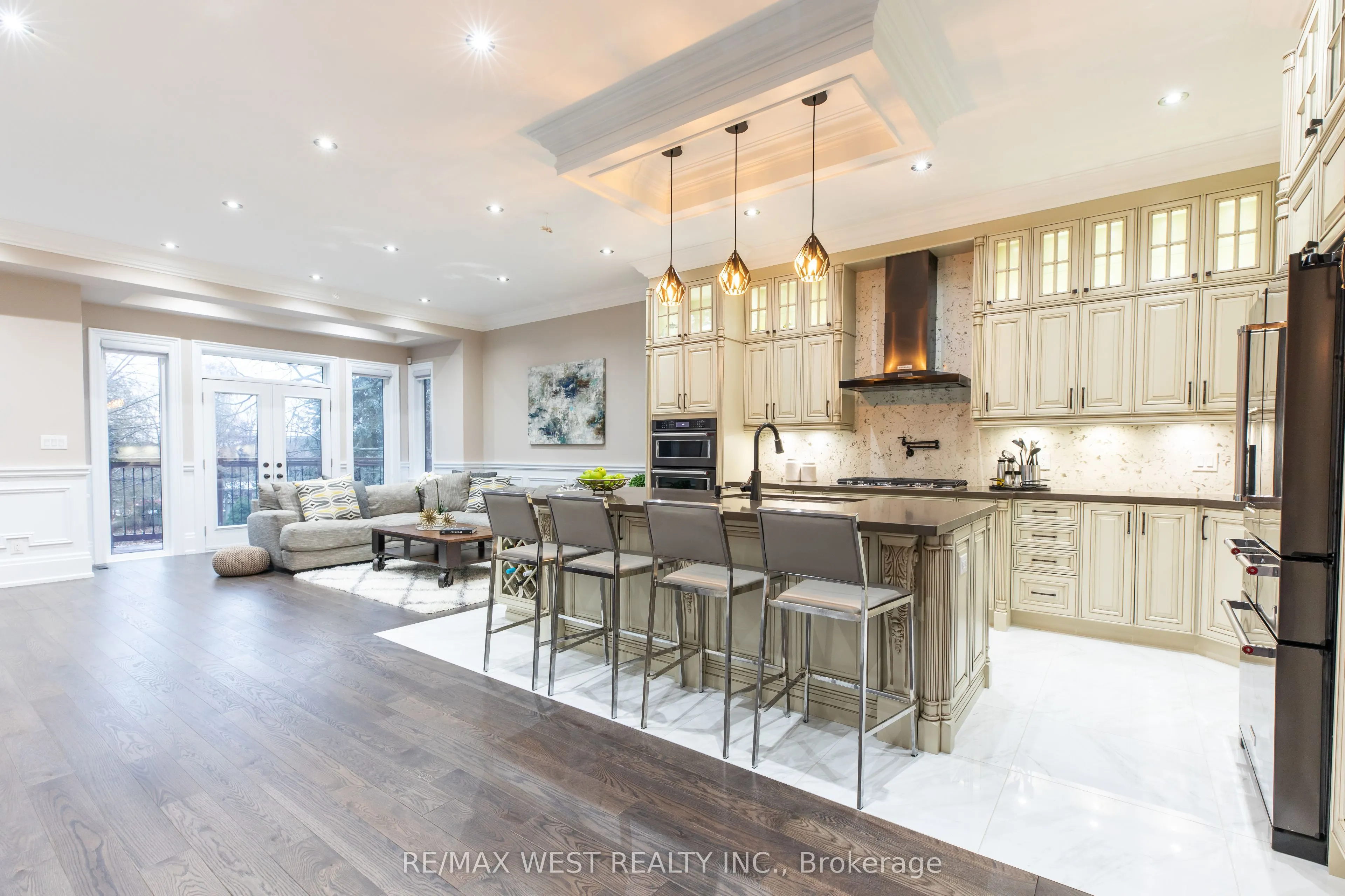 91B Park Street W