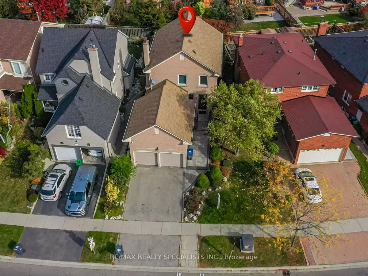 245 Kingsbridge Gardens