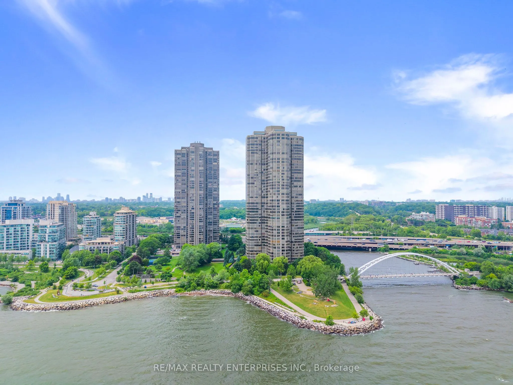 1 Palace Pier Court #1208