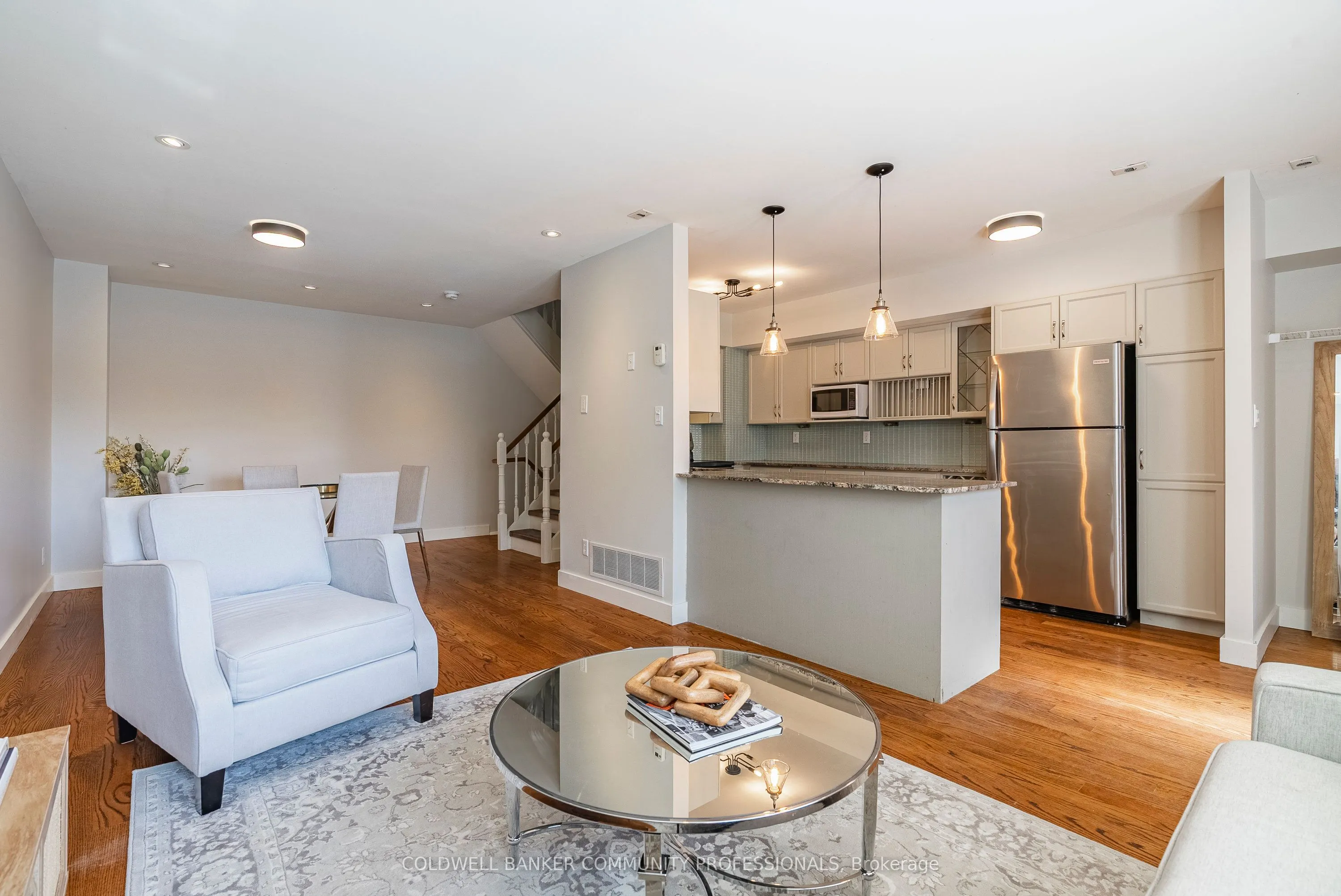 1241 Parkwest Place, #4