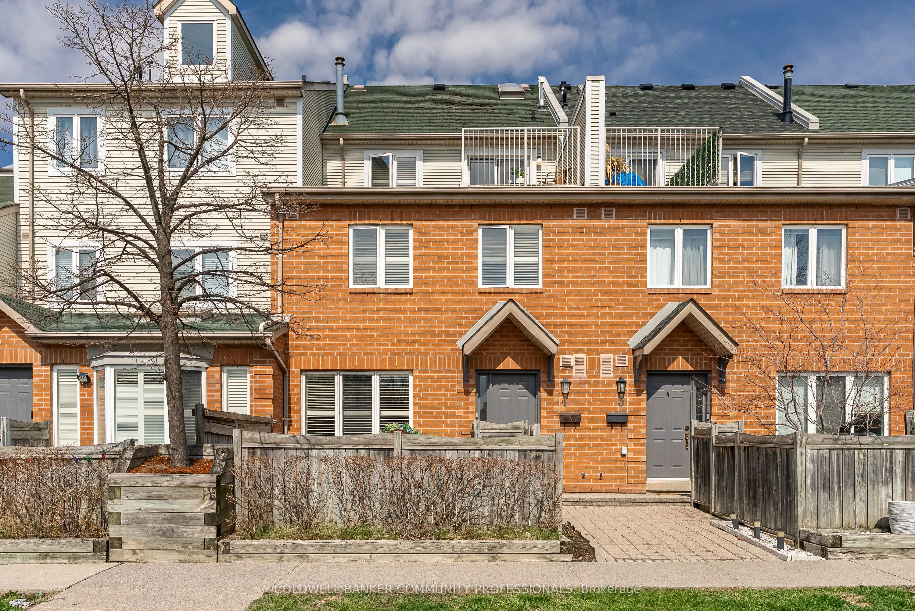 1241 Parkwest Place, #4