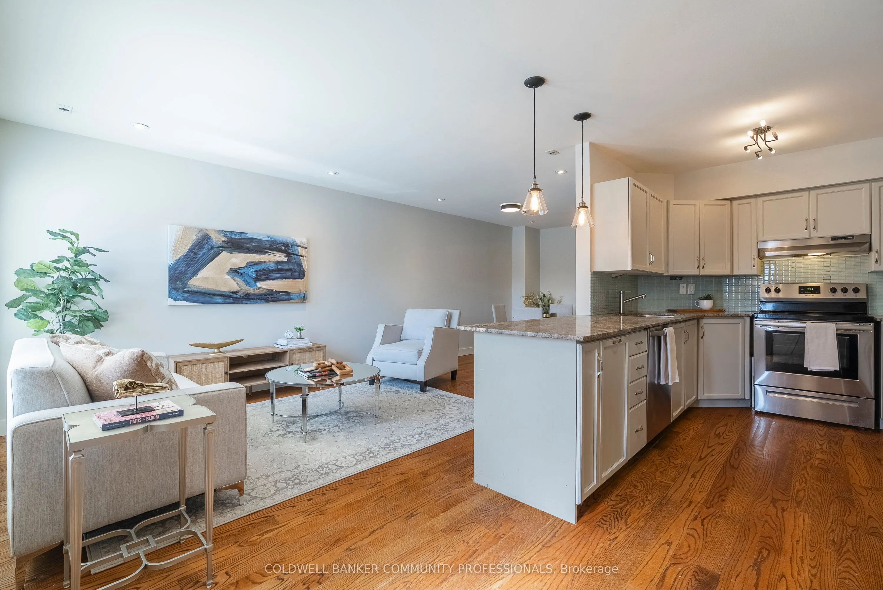 1241 Parkwest Place, #4