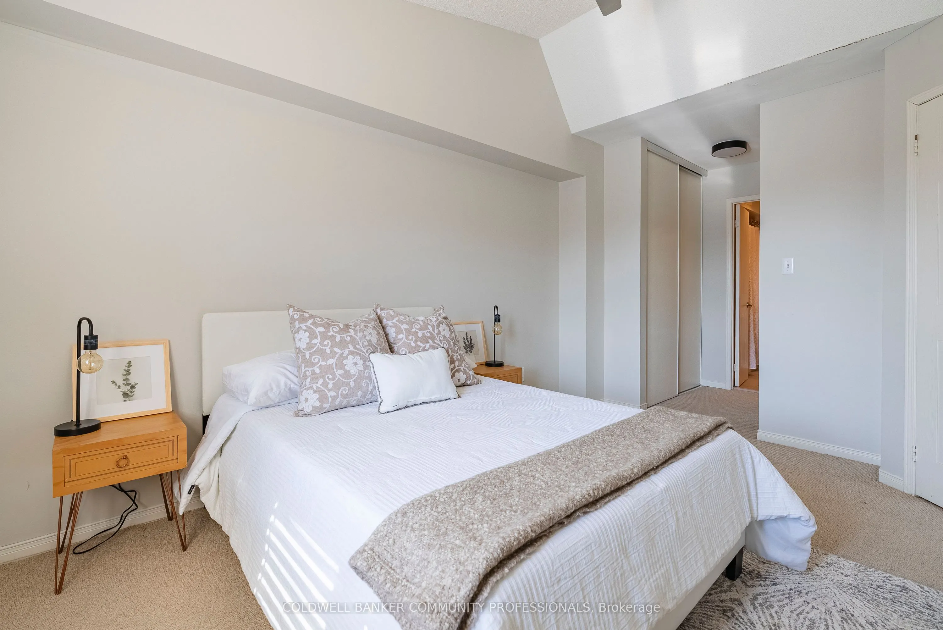 1241 Parkwest Place, #4