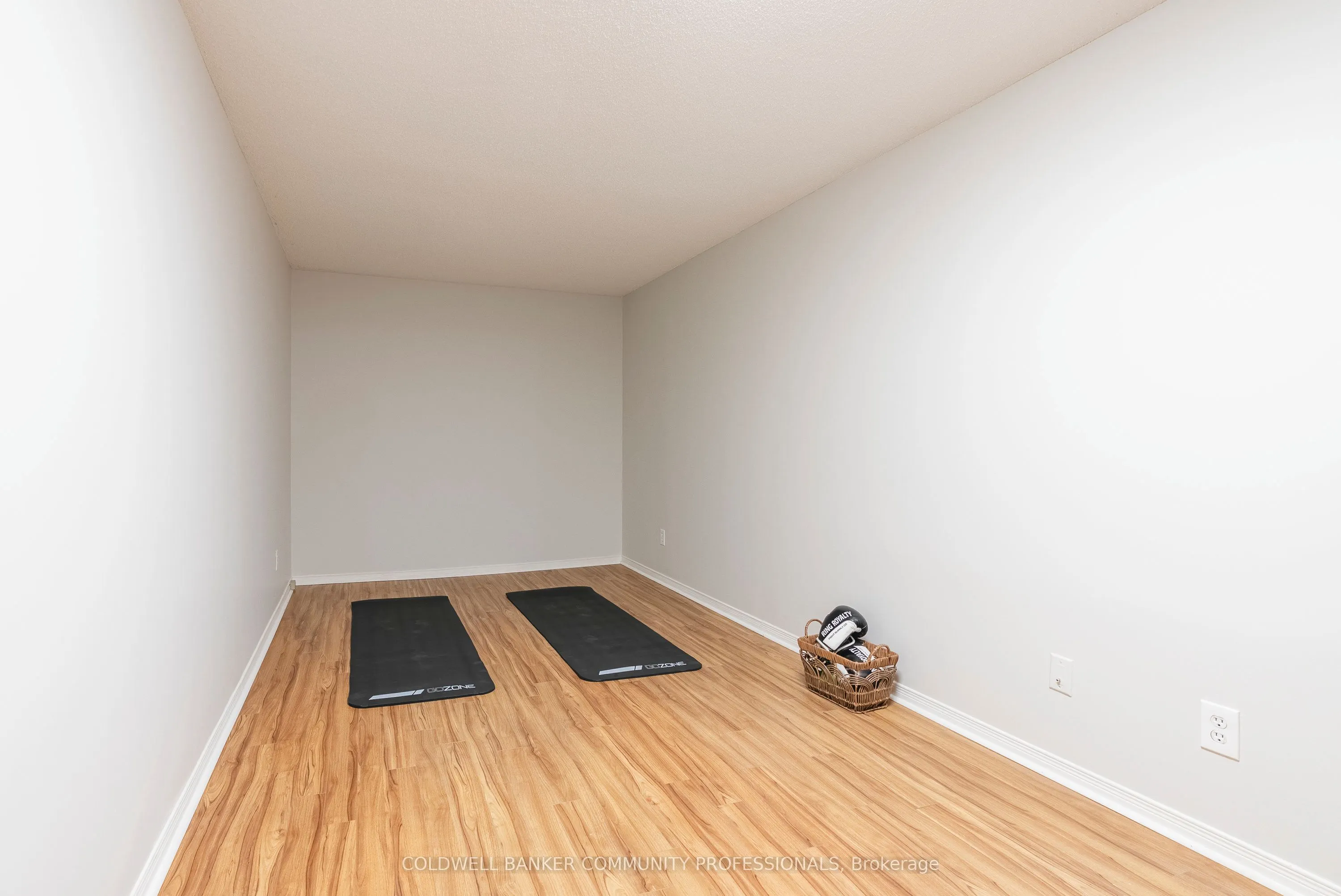 1241 Parkwest Place, #4