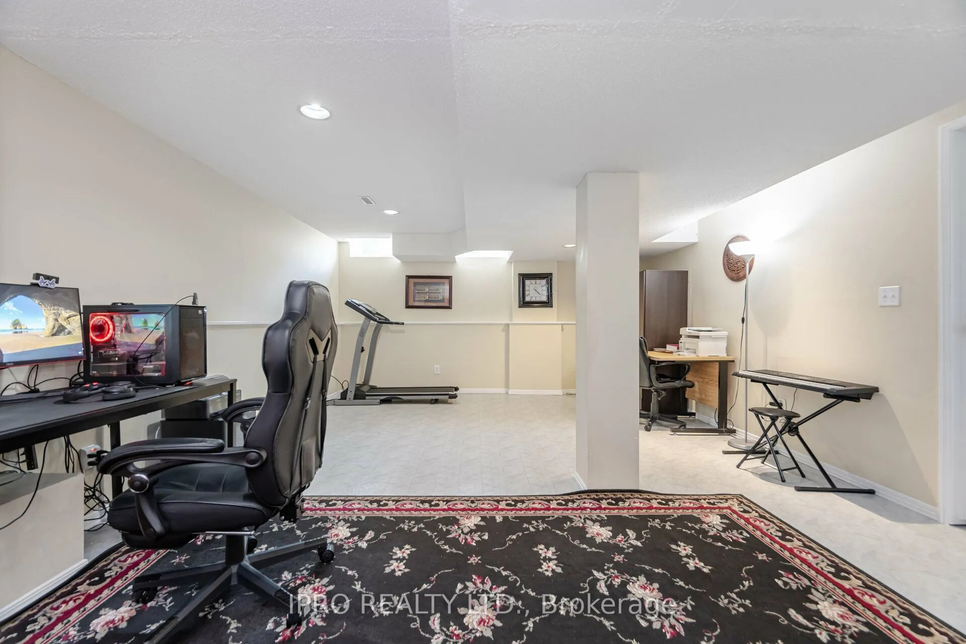 2963 Gulfstream Way
