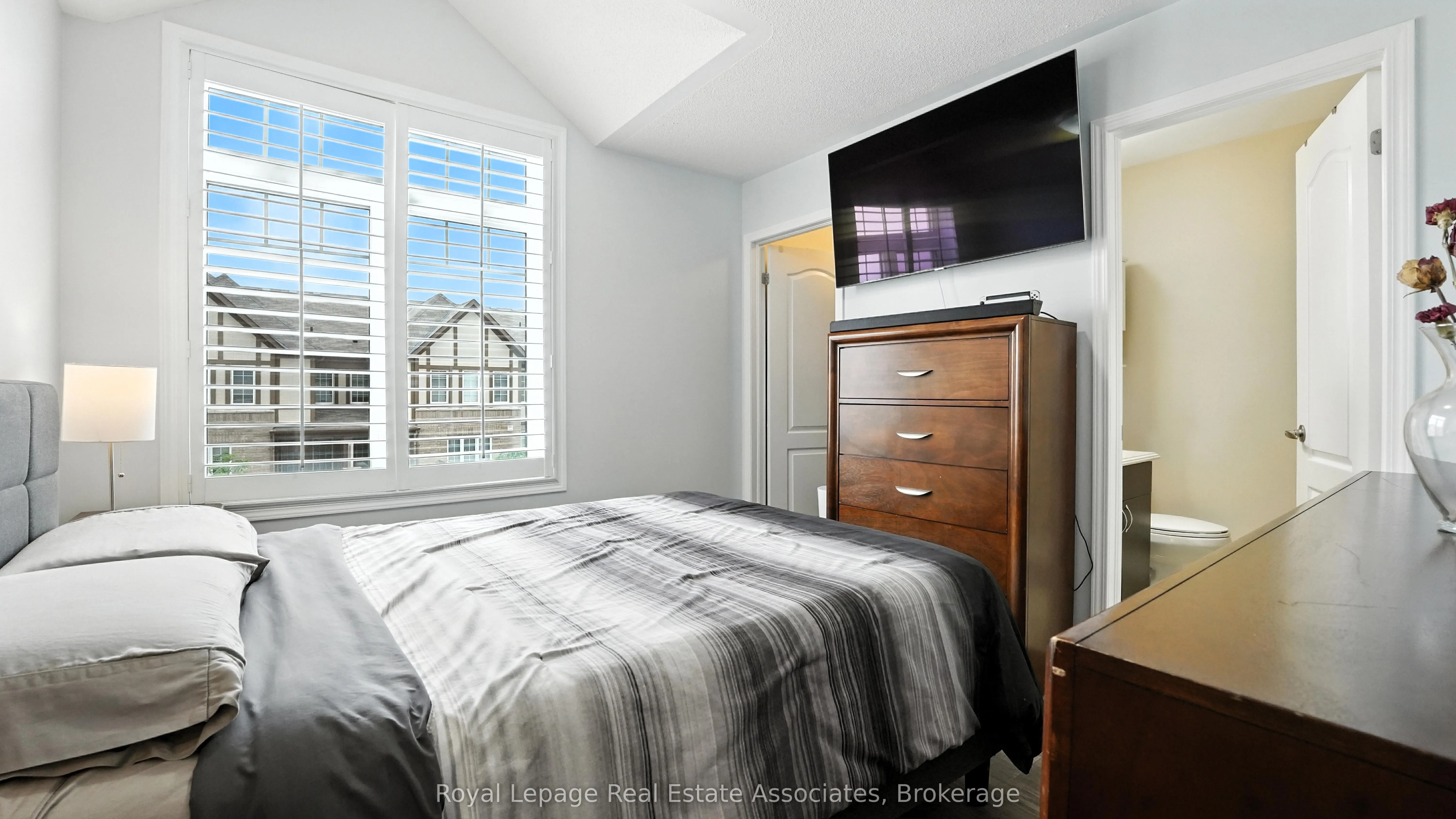 264 Casson Point