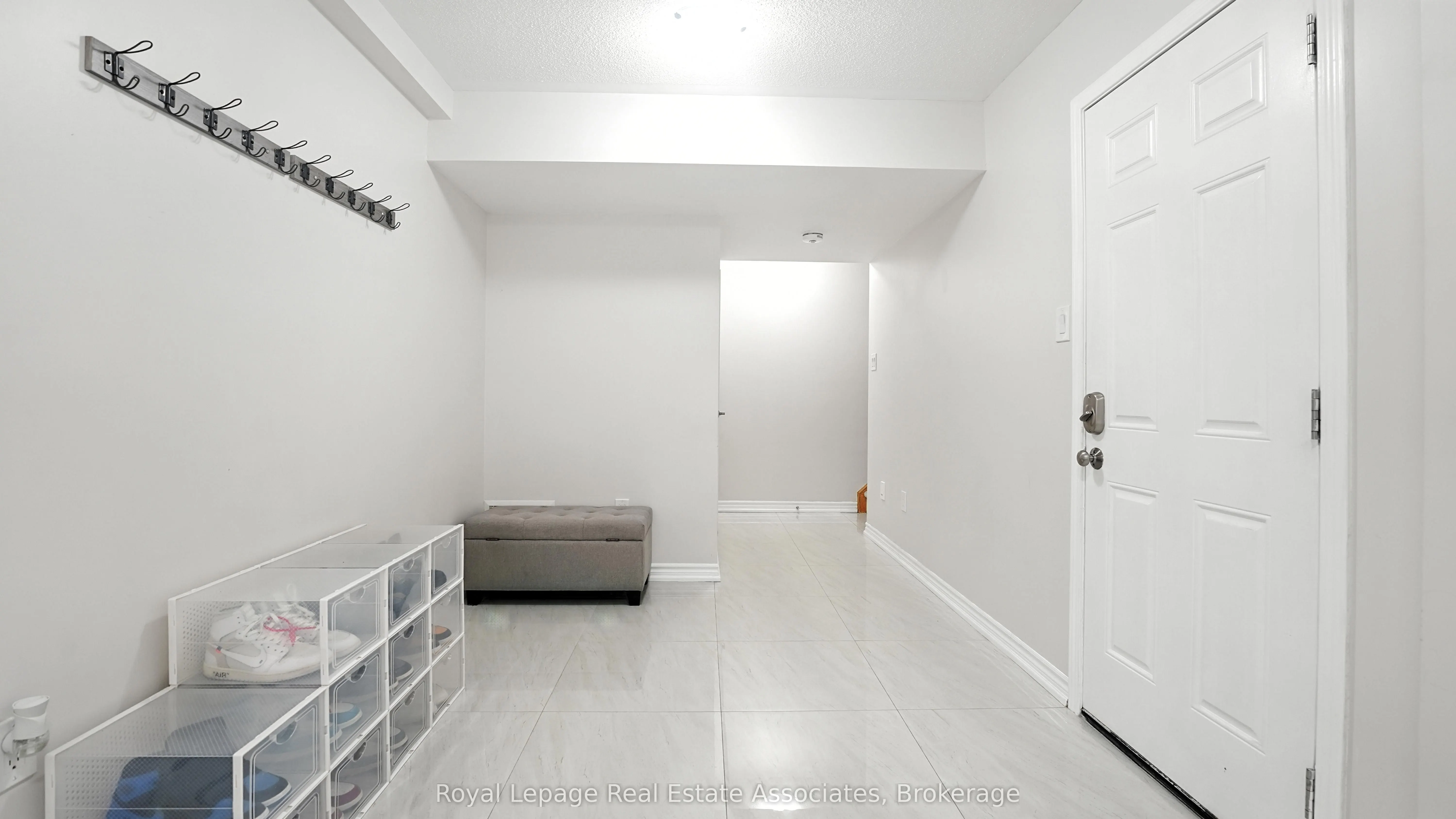 264 Casson Point