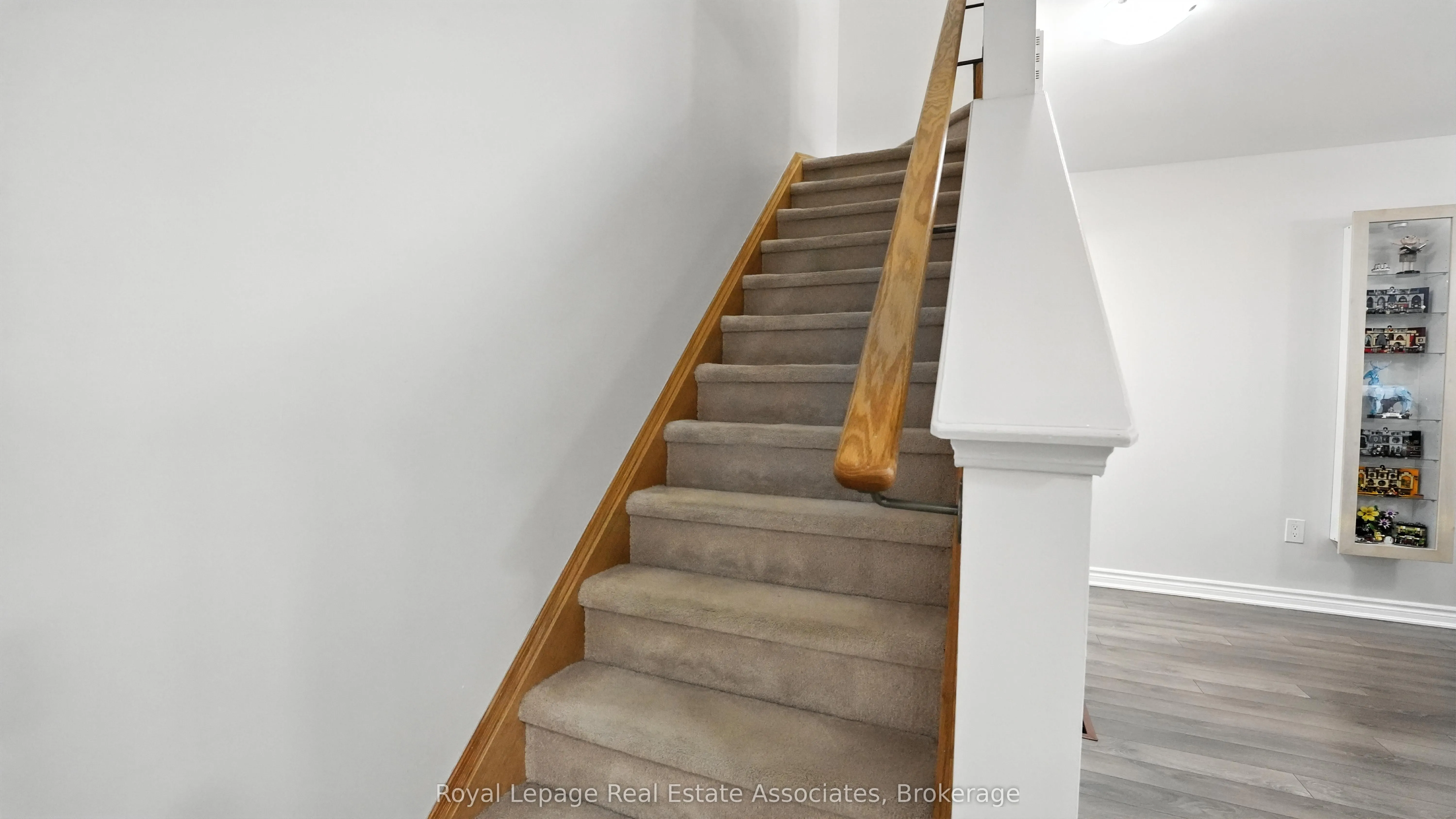 264 Casson Point