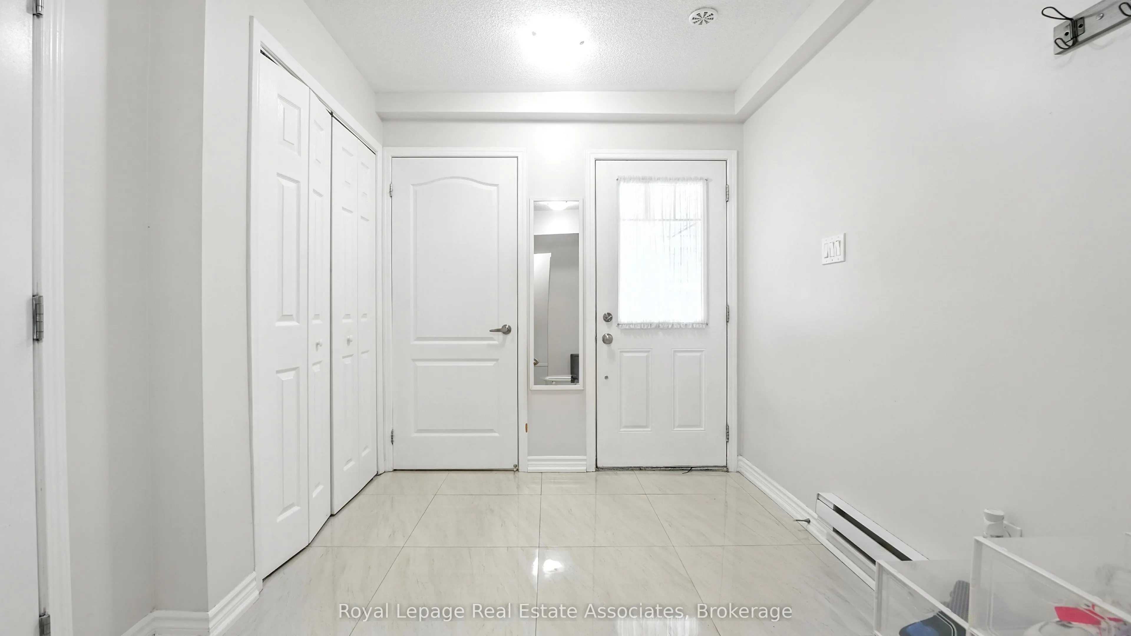 264 Casson Point