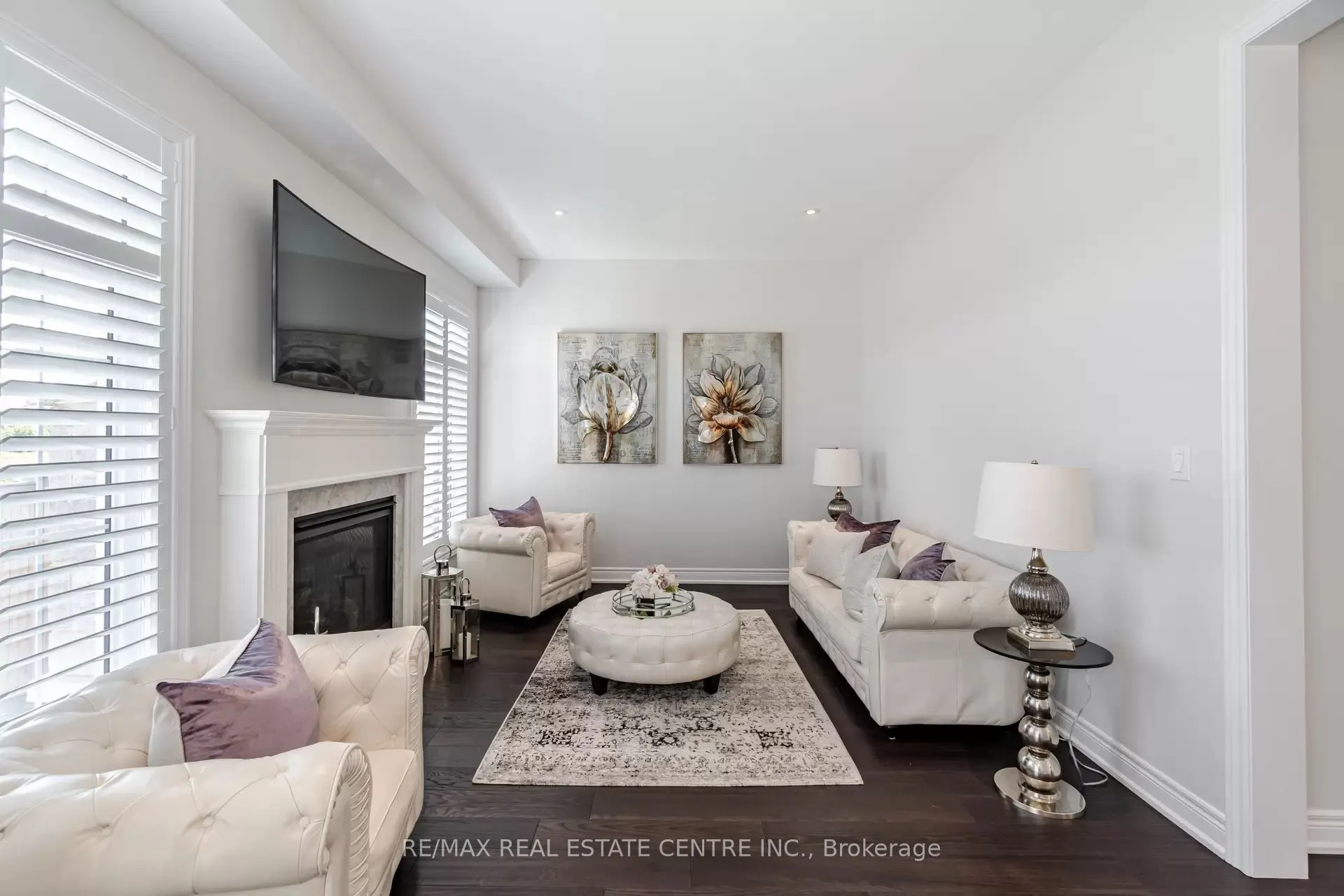 9 Calico Court